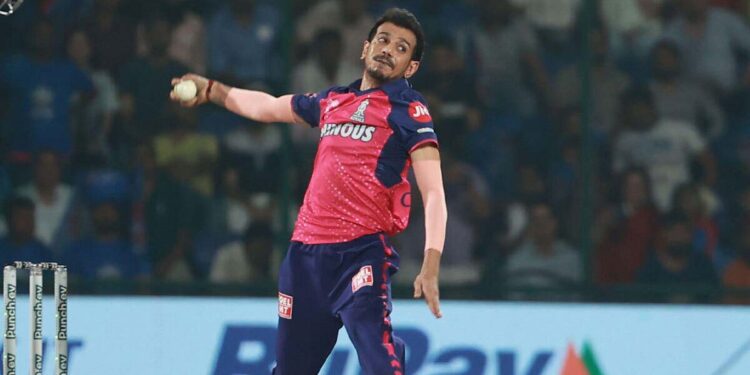 یجویندر چہل ٹونٹی ٹونٹی کرکٹ میں350  وکٹ حاصل کرنے والے پہلے ہندوستانی