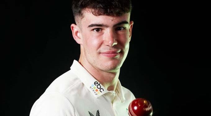 نوجوان انگلش اسپنر کا انتقال