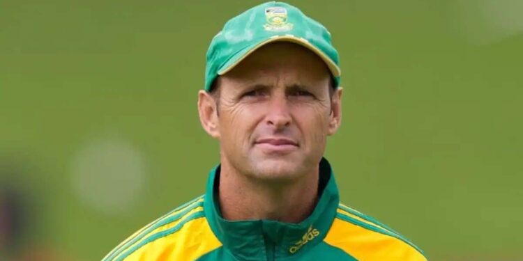 گیری کرسٹن کی بطور ہیڈکوچ تعیناتی؛ پاکستان کرکٹ کیلئے نئے دور کا آغاز قرار