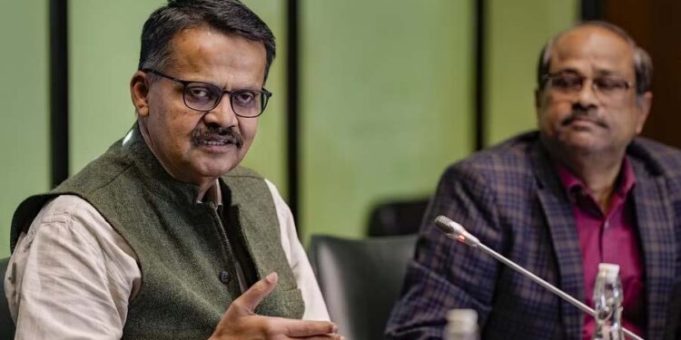 ’مہتاب‘ نبھائیں گے لوک سبھا کے پروٹیم اسپیکر کی ذمہ داریاں