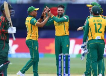 ٹی ٹوئنٹی ورلڈکپــــــــــ:  جنوبی افریقہ نے دلچسپ مقابلے کے بعد بنگلہ دیش کو 4 رنز سے دی شکست