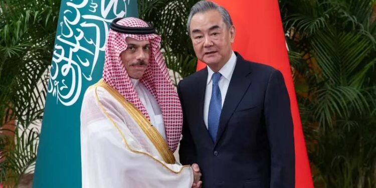 سعودی وزیر خارجہ کا دورہ چین، علاقائی اور عالمی امور پر غور سر فہرست رہا