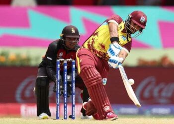 ویسٹ انڈیز نے پاپوا نیوگنی کو 5 وکٹ سے ہراکر فاتحانہ آغاز کیا