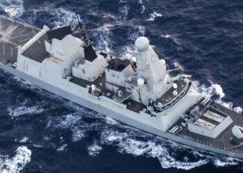 امریکہ کے بعد یمن نے برطانیہ کو سکھایا سبق، اسرائیل کے بھی دو جہاز بنے نشانہ