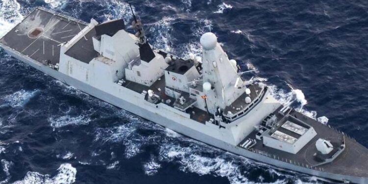 امریکہ کے بعد یمن نے برطانیہ کو سکھایا سبق، اسرائیل کے بھی دو جہاز بنے نشانہ