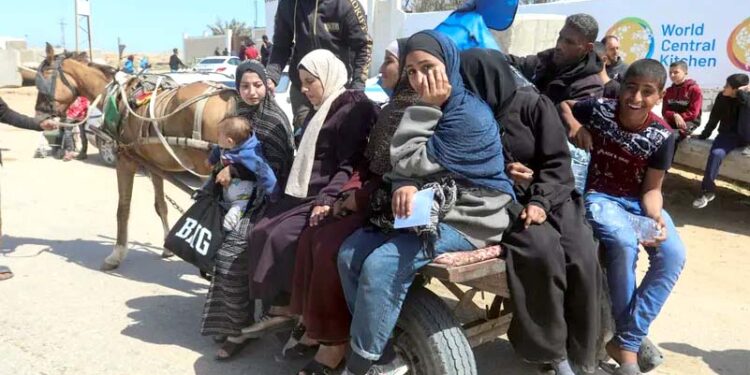 غزہ کی پٹی کے شمال میں ’لوٹ آؤ‘، اسرائیل کی جانب سے مشکوک دعوت