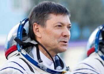 روسی خلاباز خلا میں سب سے زیادہ دن گزارنے والے انسان بن گئے