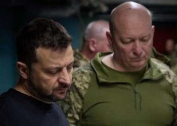 یوکرینی صدر زیلنکسی نے فوجی کمانڈر کو برطرف کر دیا