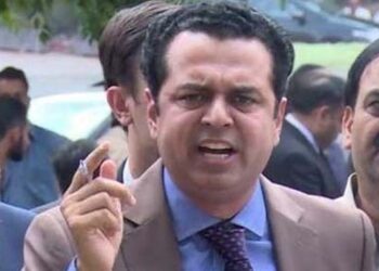 بانی پی ٹی آئی قید تنہائی نہیں قید عیاشی کاٹ رہے ہیں: طلال چوہدری