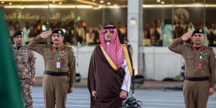 حج سکیورٹی فورسز کی تیاریاں مکمل، سعودی وزیر داخلہ نے جائزہ لیا