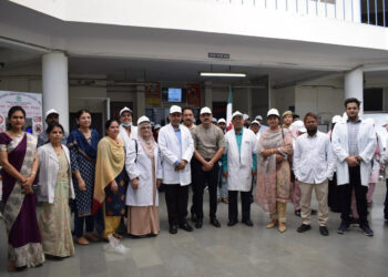 یوم تمباکو نوشی پر مخالف اے ایم یو میں بائیک ریلی