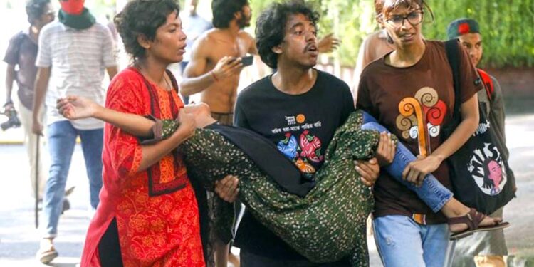 بنگلہ دیش میں کوٹہ سسٹم کیخلاف پر تشدد مظاہرے جاری، ہلاکتوں کی تعداد 10 ہوگئی