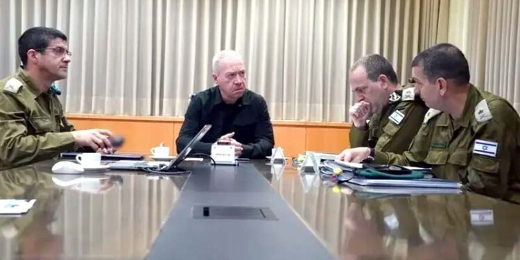 غزہ جنگ بندی معاہدے سے متعلق چیلنجز اب بھی موجود ہیں: اسرائیلی وزیر دفاع