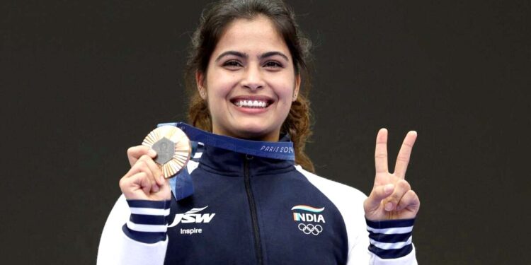 پیرس اولمپکس میں انڈیا کا پہلا میڈل: شوٹر منو بھاکر نے کانسی کا تمغہ جیت لیا