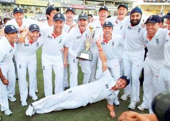 انگلینڈ نے تیسری مرتبہ سریز کے سبھی ٹسٹ جیتے