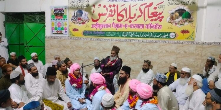 میدان کربلا میں امام حسین نے جام شہادت نوش فرما کر اسلام کو جاویدانی زندگی عطا کی