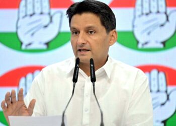 ’مودی حکومت جموں و کشمیر کی زمینی صورتحال پر سنجیدہ نہیں‘