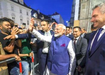 آسٹریا پہنچنے پر وزیر اعظم نریندر مودی کا خیر مقدم