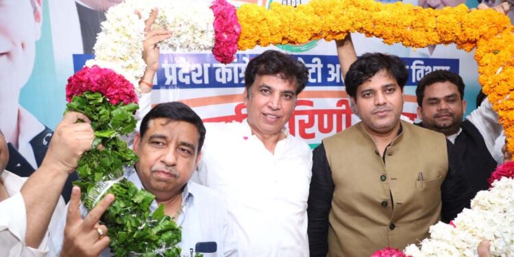 کانگریس ریاستی دفتر میں اقلیتی محکمہ کی ایگزیکٹو میٹنگ منعقد