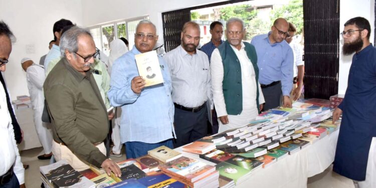 قومی کونسل برائے فروغ اردو زبان کے زیر اہتمام سمینار و سہ روزہ نمائش کتب