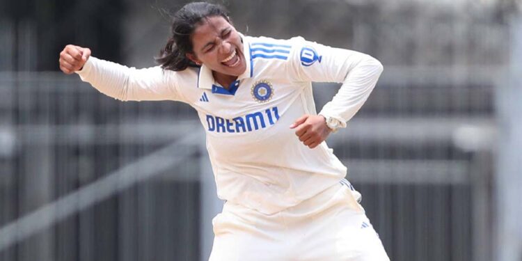 سنہ راناکے دس وکٹ کے ساتھ ہندوستانی خواتین کی دس وکٹ سے جیت