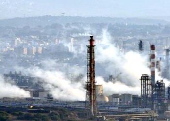 یمنی اورعراقی استقامت کی مشترکہ کارروائی، اسرائیل کی حیفا بندرگاہ کو بنایا نشانہ