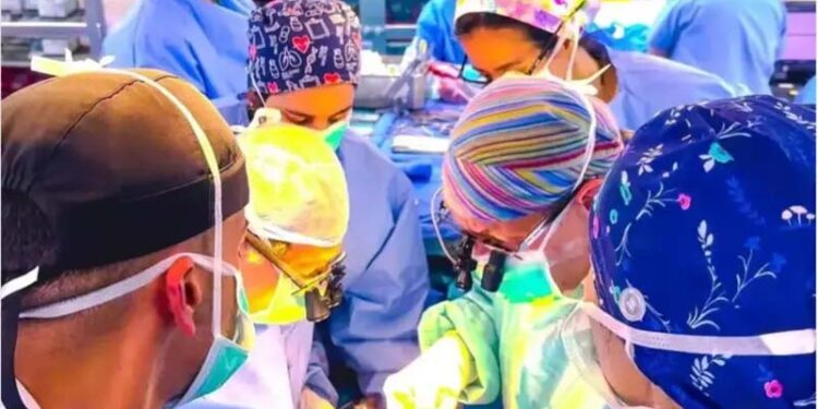 ابوظبی، جدہ اور ریاض کے تین لوگوں کے دل سعودی عرب میں نئے مریضوں میں دھڑکنے لگے