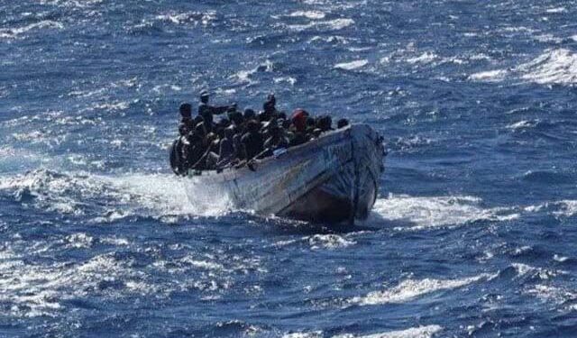 موریطانیہ میں مہاجرین کی کشتی الٹنے سے 25 ہلاک، 150 سے زائد لاپتا