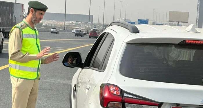 دبئی میں گرم موسم کے دوران ڈرائیورز کیلئے وارننگ جاری