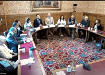 برطانیہ کے ارکان پارلیمنٹ کا پی ٹی آئی کی صورتحال کو ’بین الاقوامی‘ سطح پر اجاگر کرنے کا مشورہ