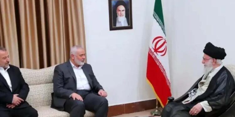 حماس کے سربراہ اسماعیل ہنیہ کے قتل کا بدلہ ایران کا فرض ہے: خامنہ ای