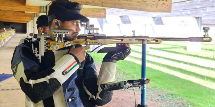 کسالے 50 میٹر رائفل تھری پوزیشن کے فائنل میں، راجیشوری اور شریاسی کو شکست
