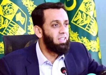 فیض حمید کے اوپن ٹرائل کا مطالبہ فوج کے معاملات میں مداخلت ہے، عطا تارڑ