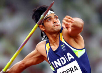 مودی نے فون کرکے نیرج کو جیولین تھرو ایونٹ میں چاندی کا تمغہ جیتنے پر مبارکباد دی