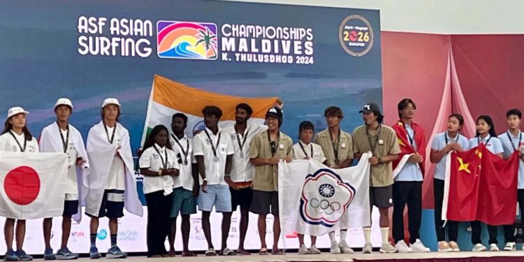 ہندوستان نے ایشین سرفنگ چیمپئن شپ میں ٹیم ایونٹ میں چاندی کا تمغہ جیتا