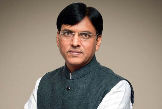 فٹ اور صحت مند رہنے کے لیے ایک گھنٹہ کھیلنا چاہیے: مانڈویہ