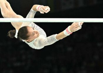 پیرس اولمپکس: جمناسٹکس میں الجیریا کی ایتھلیٹ نے تاریخ رقم کر دی