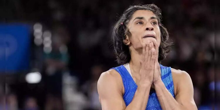 ونیش پھوگاٹ کو چند گرام زیادہ وزن پائے جانے کے بعد نااہل قرار دے دیا گیا