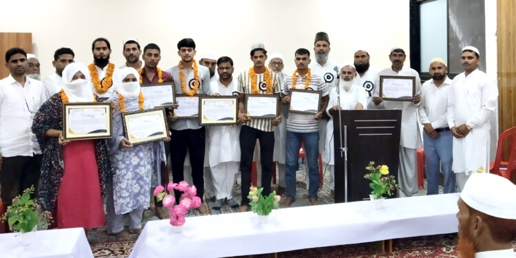 قصبہ گھاسیڑہ کے نو منتخب ملازمین کے اعزاز میں پروگرام منعقد