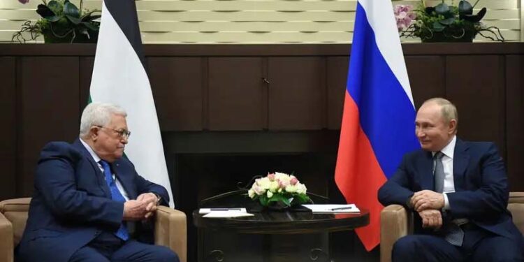 محمود عباس کی پوتین سے ملاقات، فلسطین اور مشرق وسطی کی تازہ صورت حال پر تبادلہ خیال