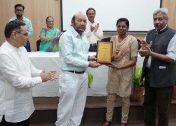 جاریہ تعلیمی سال سے پروگرام کے ٹاپرس کی فیس معافی کا اعلان