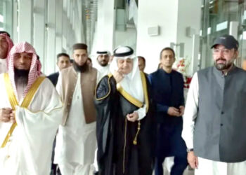 مسجد نبوی کے امام الشیخ صلاح البدیر سات روزہ دورے پر پاکستان پہنچ گئے