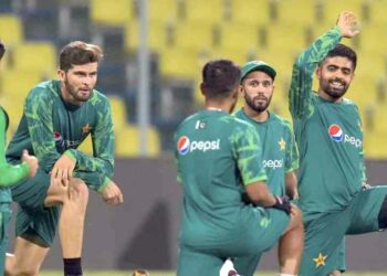 پاکستان کا بنگلہ دیش کیخلاف اسپیڈ’مشین گن‘کے ساتھ میدان میں اترنے کا فیصلہ