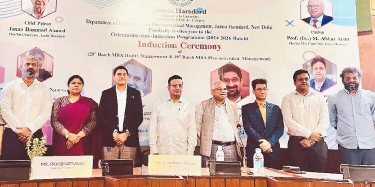 جامعہ ہمدرد نے ایم بی اے کے نئے طلباء کو استقبالیہ تقریب کے ساتھ خوش آمدید کہا