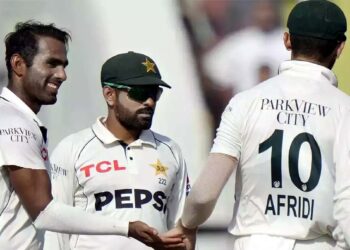 پہلی اننگ میں بڑے اسکور کے باوجود پاکستان کو راولپنڈی میں شکست