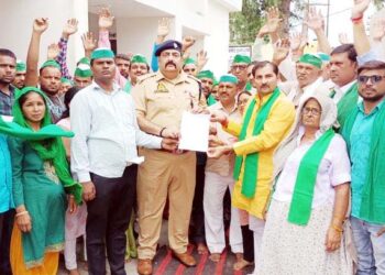 مار پیٹ معا ملہ میں پو لیس پرایک طر فہ کارروائی کرنے کا الزام لگا یا