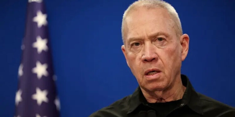 بے گھر اسرائیلیوں کو واپس گھروں میں بسائیں گے: اسرائیلی وزیر دفاع کا اعلان