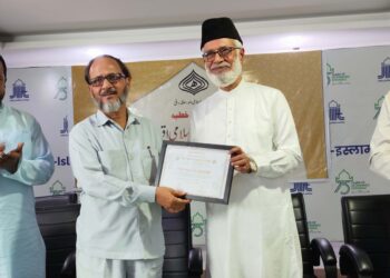 اسلامی اقدار نئی غزل کے روشن استعارے کی حیثیت رکھتی ہیں:پروفیسر کوثر مظہری