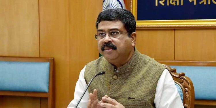 حکومت طلباء کو کوچنگ اداروں کی دنیا سے باہر لانا چاہتی ہے :پردھان