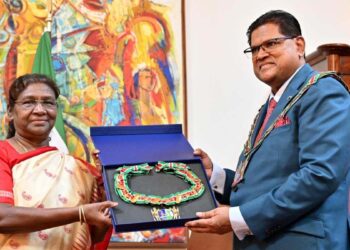 صدر مرمو فجی کے اعلیٰ ترین شہری اعزازسے سرفراز